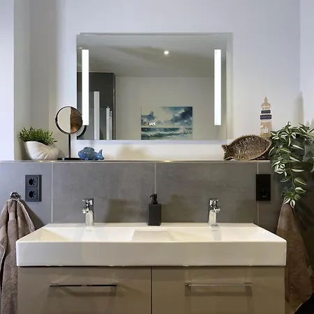 Duhner Spitze Fewo44 *